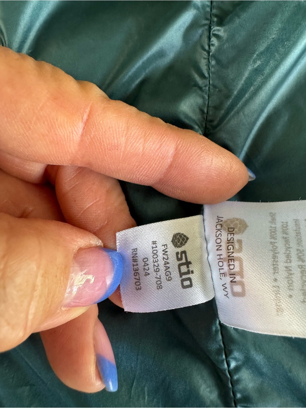 Stio Olive Quilted Insulated Vest - Picture 7 of 7
